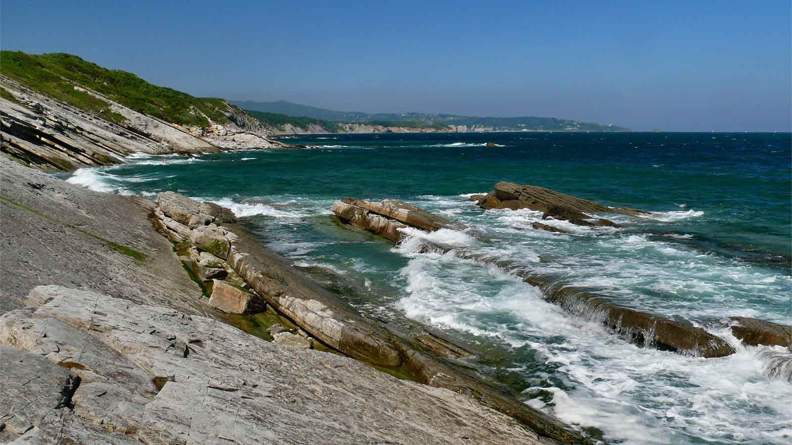 corniche pays basque